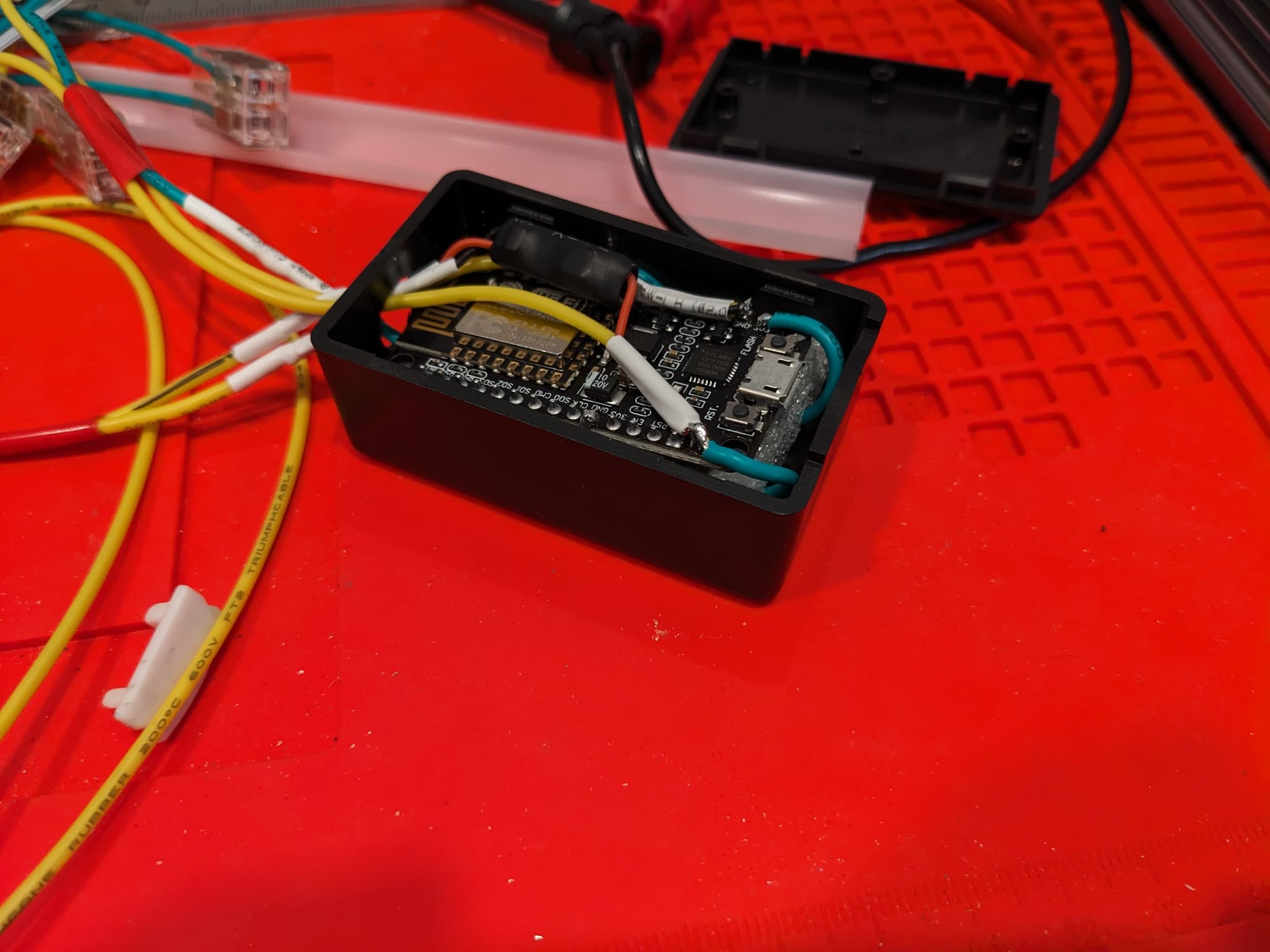 meeting_light_controller_box